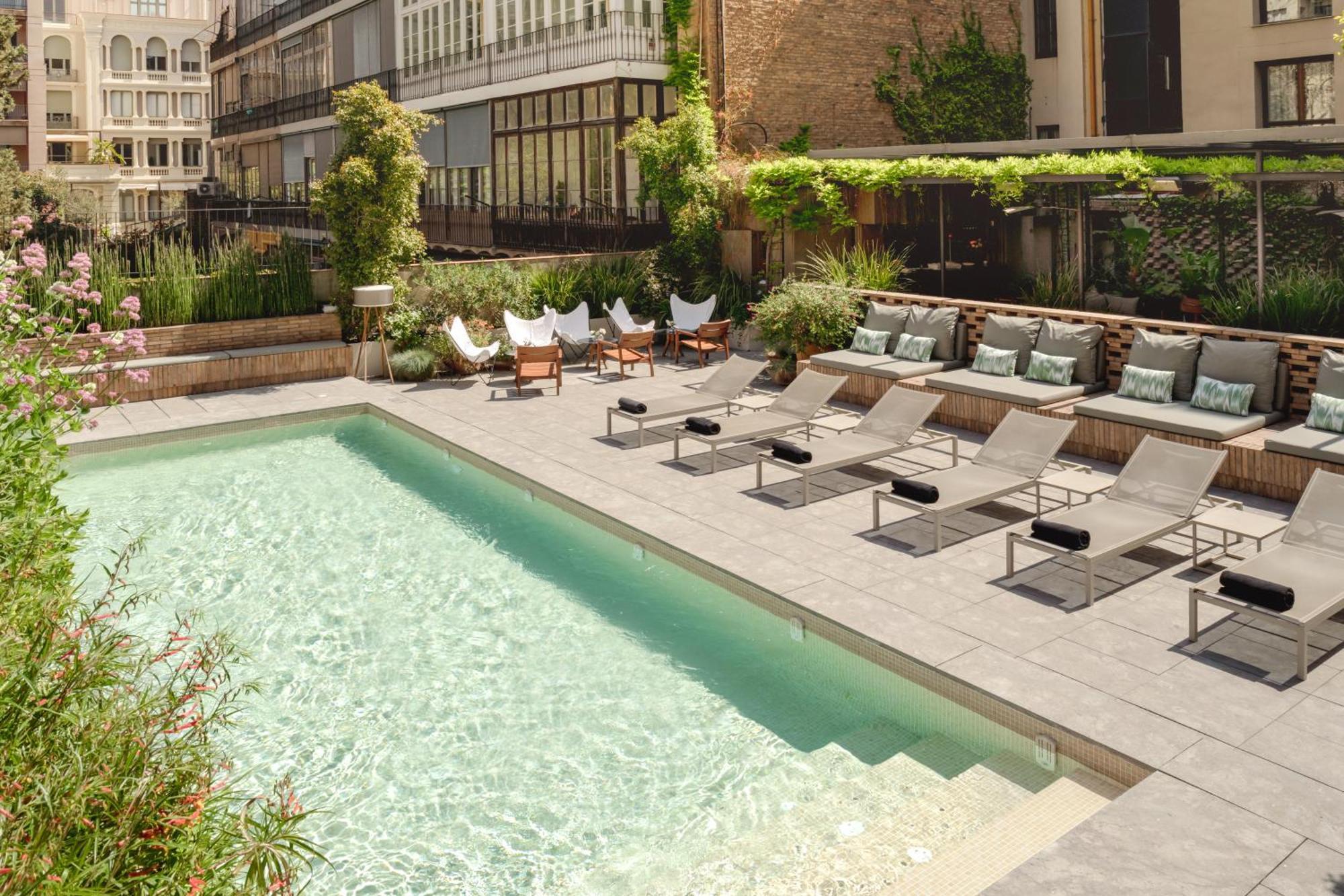 Alexandra Hotel, Curio Collection By Hilton Hotel Barcelona